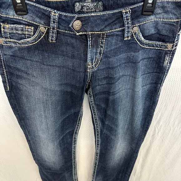 Silver Jeans - Picture 3 of 7